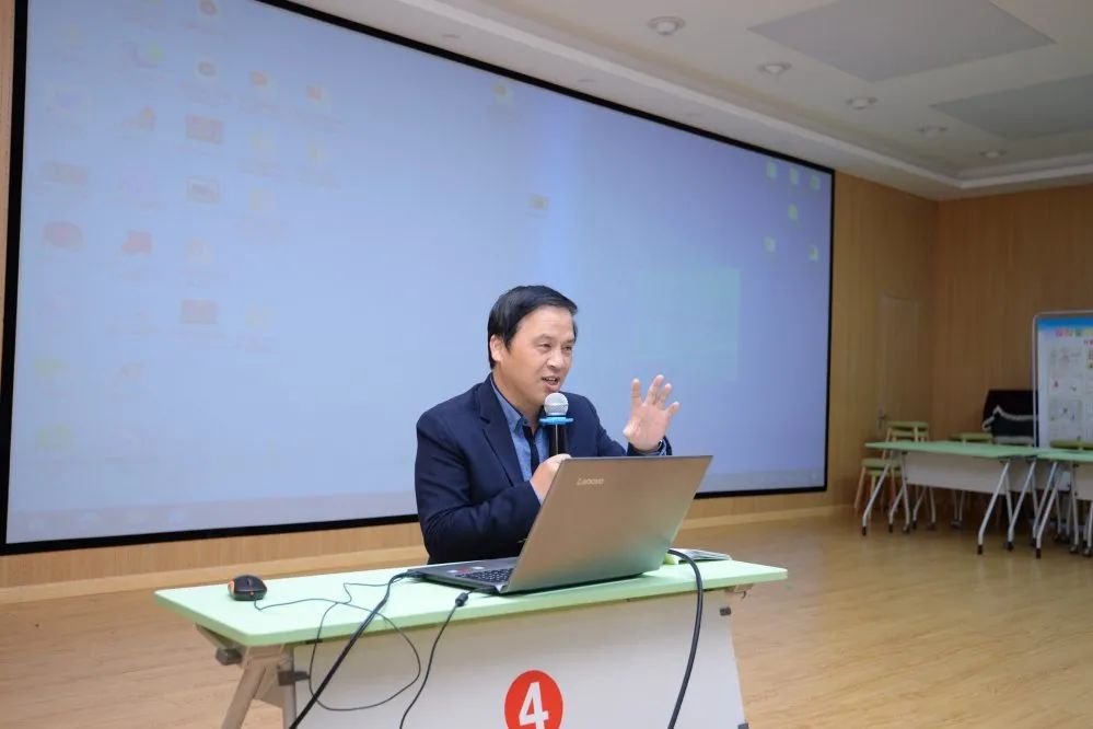 学科融合  综合成长 —— 基于项目化的小学综合学科教研活动