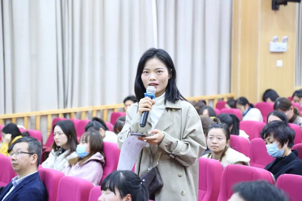 基于真实学习的课堂 —— 小学数学﹒科学“整合：思想与方法”专题研讨活动