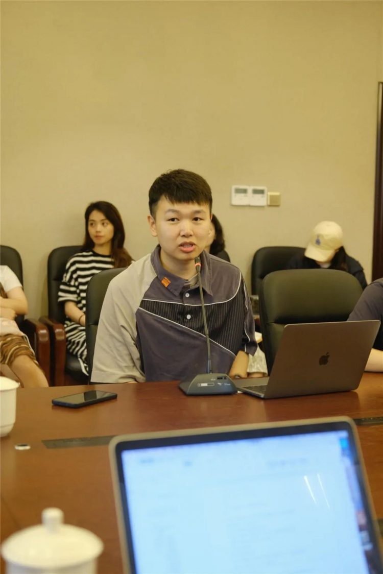 以爱育爱 ，以慧启慧 ，爱慧交融 —— 温大附小暑期教师学习培训会