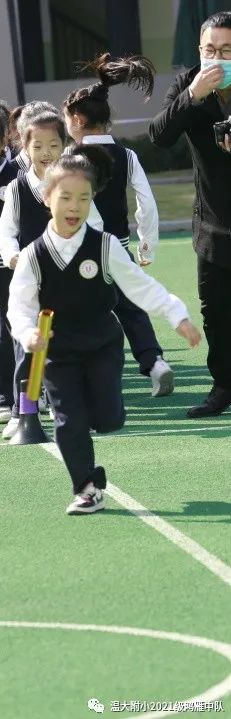 小学生涯第一次运动会——鸿雁中队 小学生涯第一次运动会——鸿雁中队