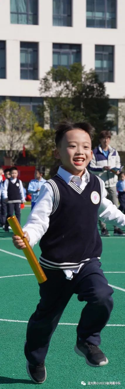 小学生涯第一次运动会——鸿雁中队 小学生涯第一次运动会——鸿雁中队