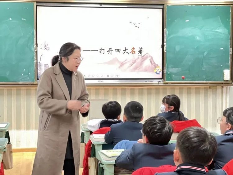 小说里有个“梦”