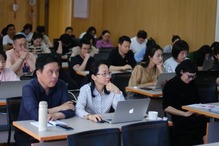 聚焦新课标凝心汇智     探索大单元深耕项目 ---温大附小短线项目化学习优化校本教研活动