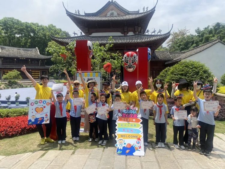 【媒体链接】青春鹿城：爱心义卖助力“防溺水”宣传活动
