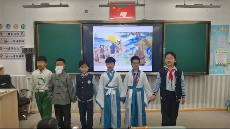 读寓言故事,沐智慧之光 读寓言故事,沐智慧之光