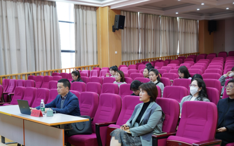 整合·聚焦·进阶——大单元视角下构建微任务群教学探索